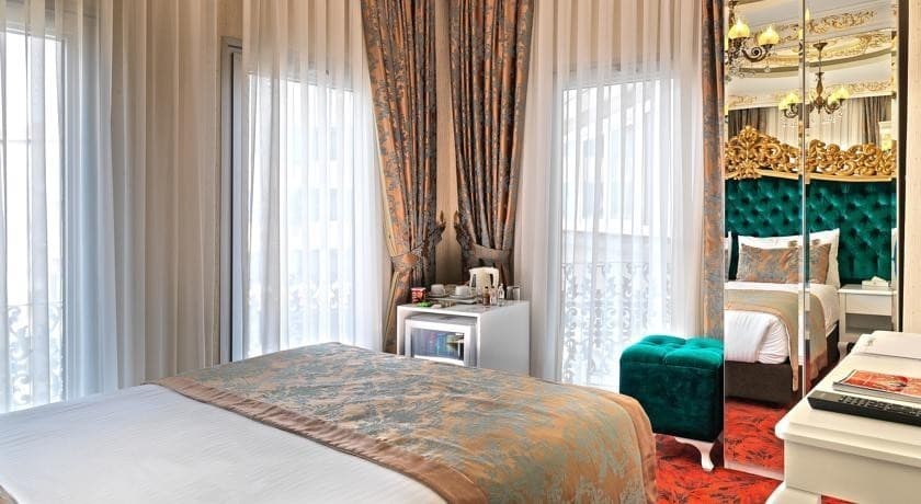 White Monarch Hotel-33