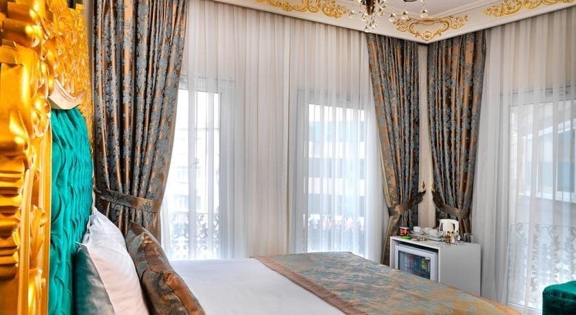 White Monarch Hotel-36