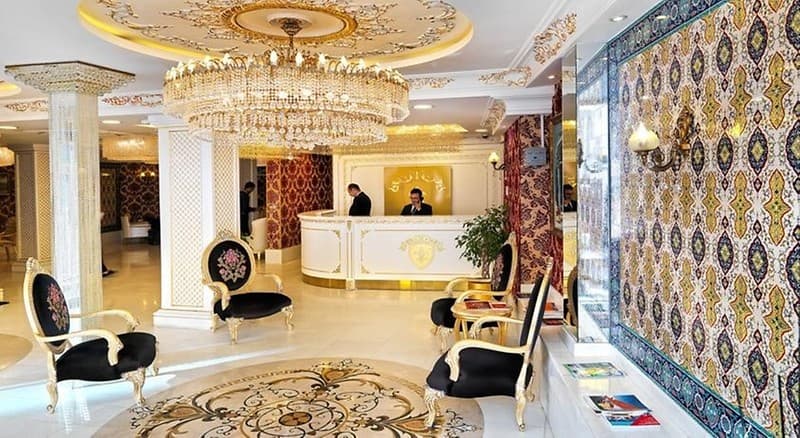 White Monarch Hotel-resim-5