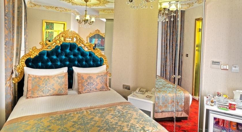 White Monarch Hotel-40