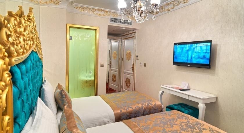 White Monarch Hotel-39