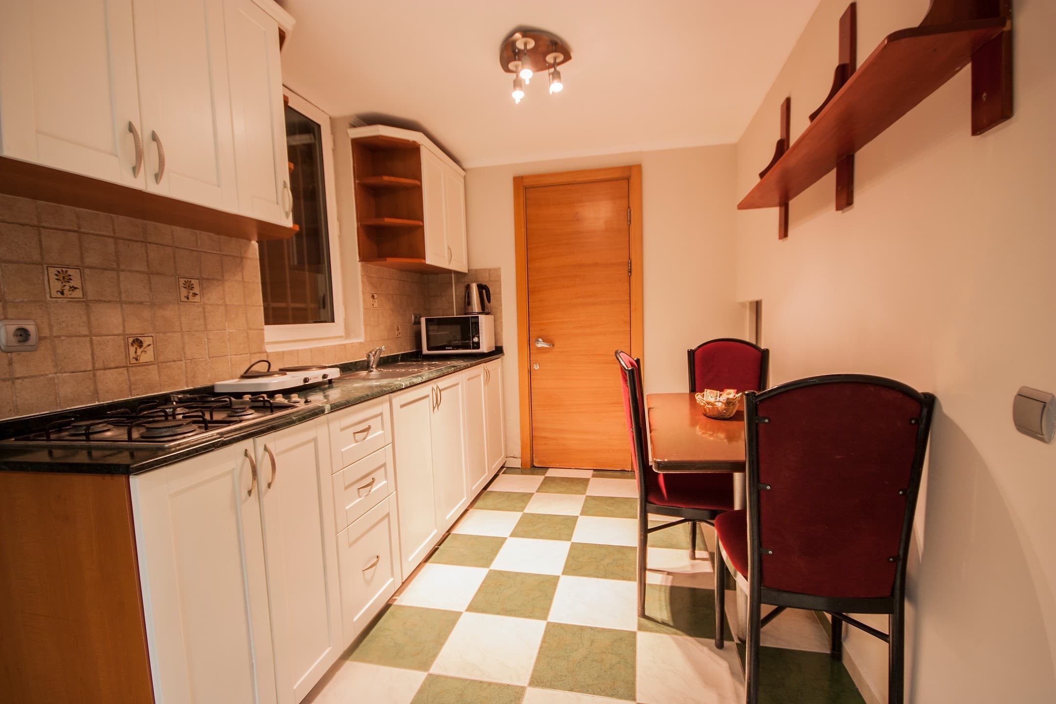 Moonshine Hotel Suites-66