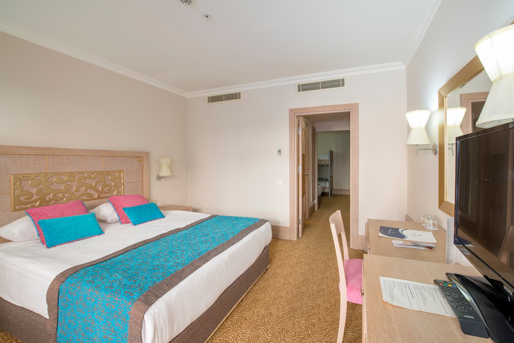 Crystal Family Comfort Collection-1