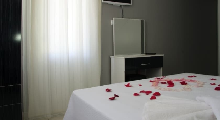 The Green Valley Hotel-37