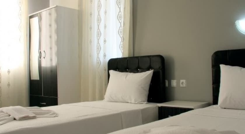 The Green Valley Hotel-11