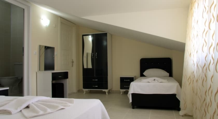 The Green Valley Hotel-36