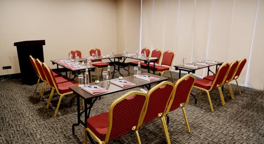 Ramada Hotel & Suites İstanbul Şişli-26