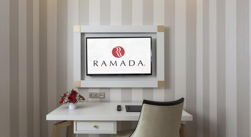 Ramada Hotel & Suites İstanbul Şişli-11