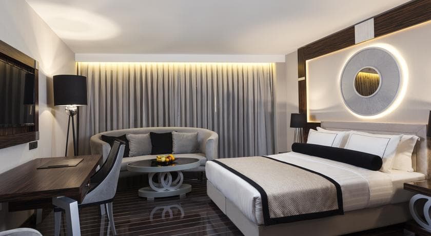 Ramada Hotel & Suites İstanbul Şişli-1