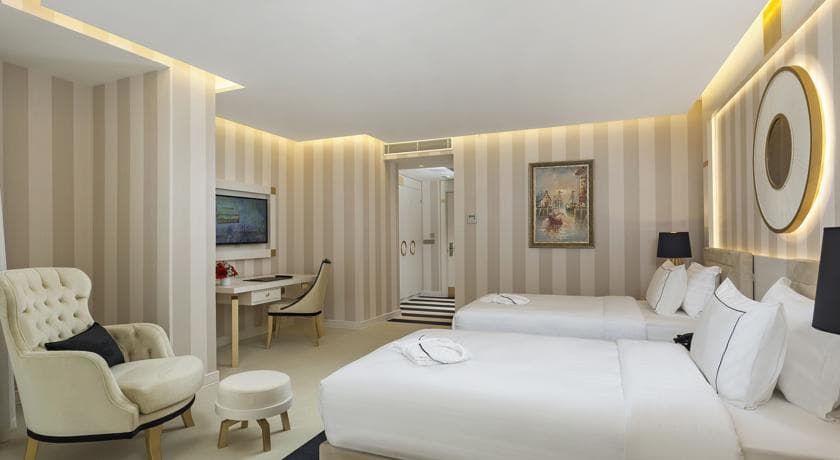 Ramada Hotel & Suites İstanbul Şişli-17