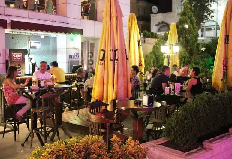 Ramada by Wyndham Ankara-16