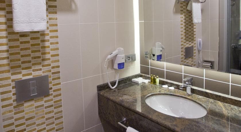 Fourway Hotel & Spa-17