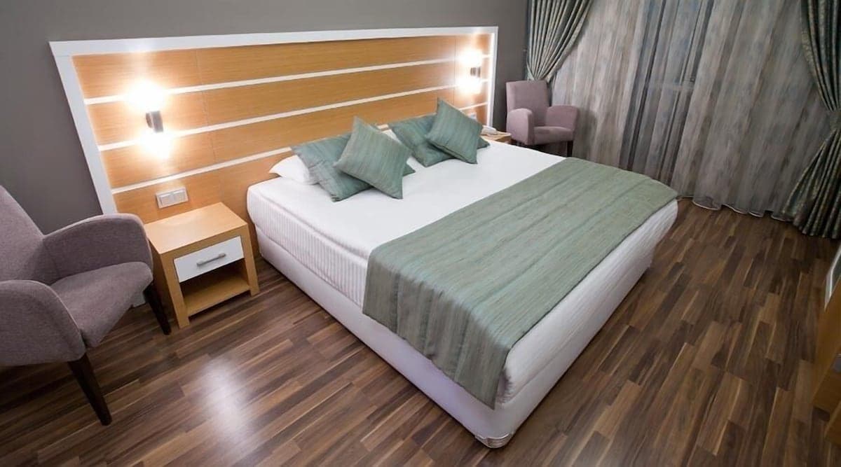 Fourway Hotel & Spa-1