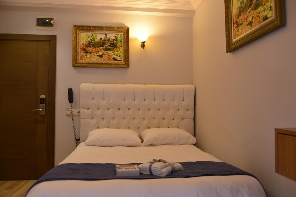 Pure Diamond Hotel-29