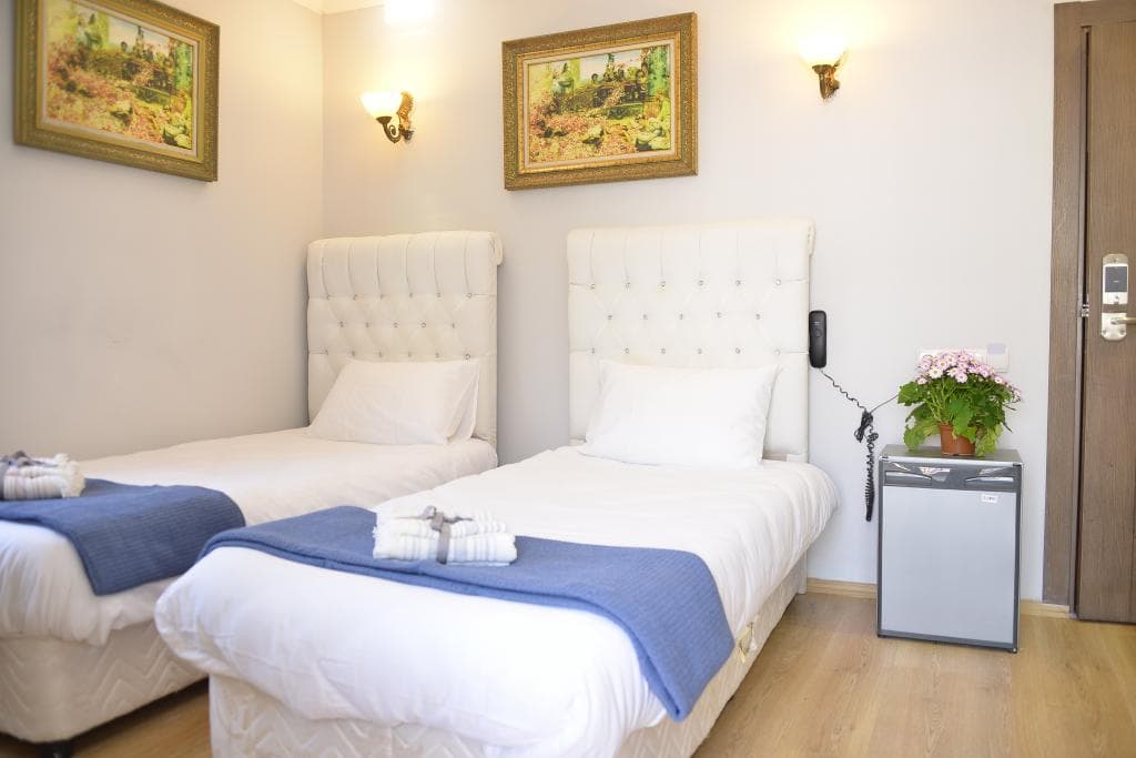 Pure Diamond Hotel-23