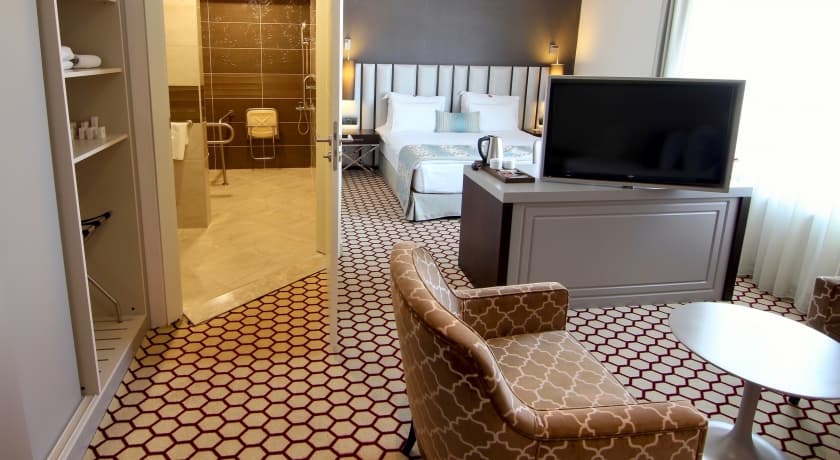 Ramada By Wyndham Soma-16