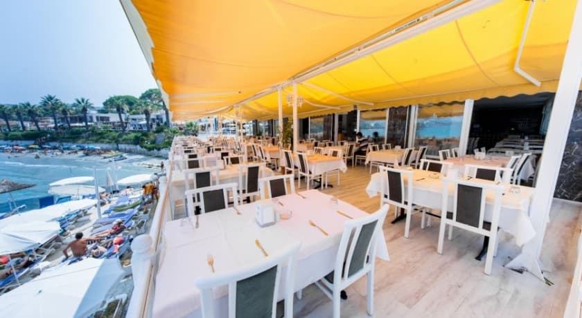Martı Beach Hotel-43