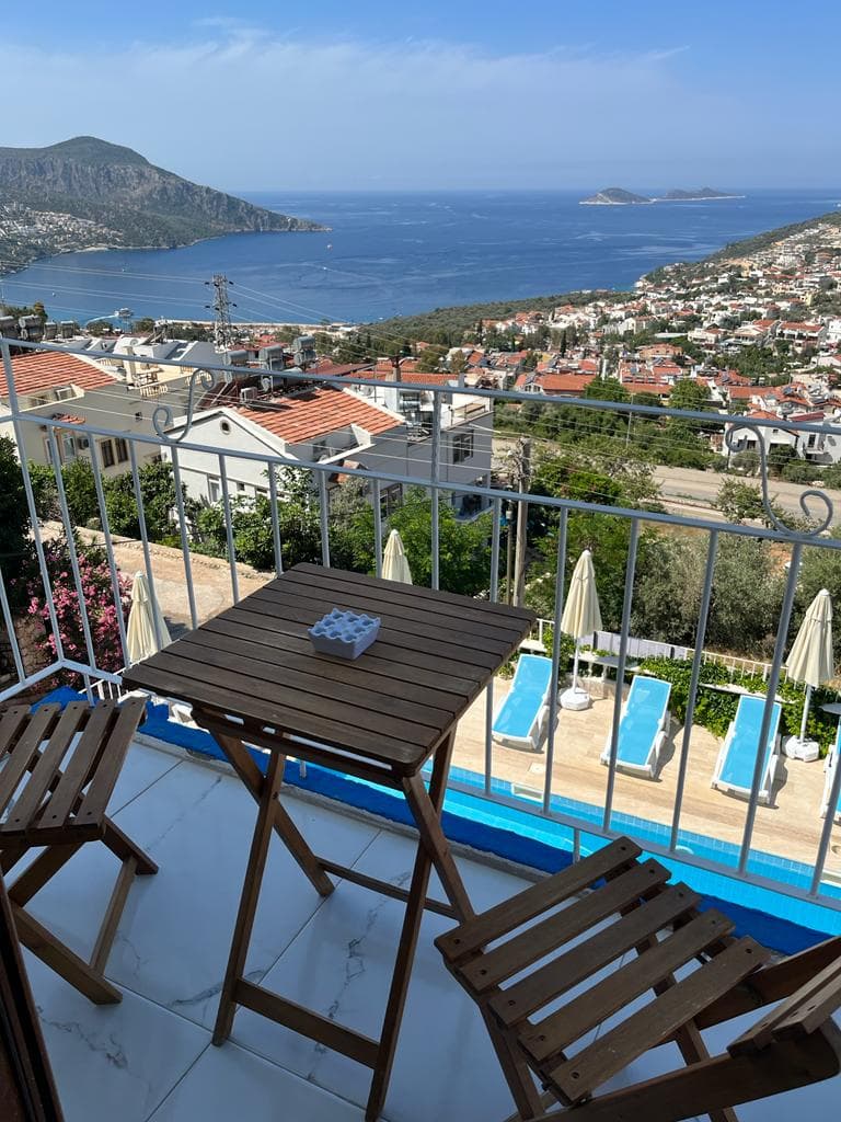 Marquis Blue Hotel-17