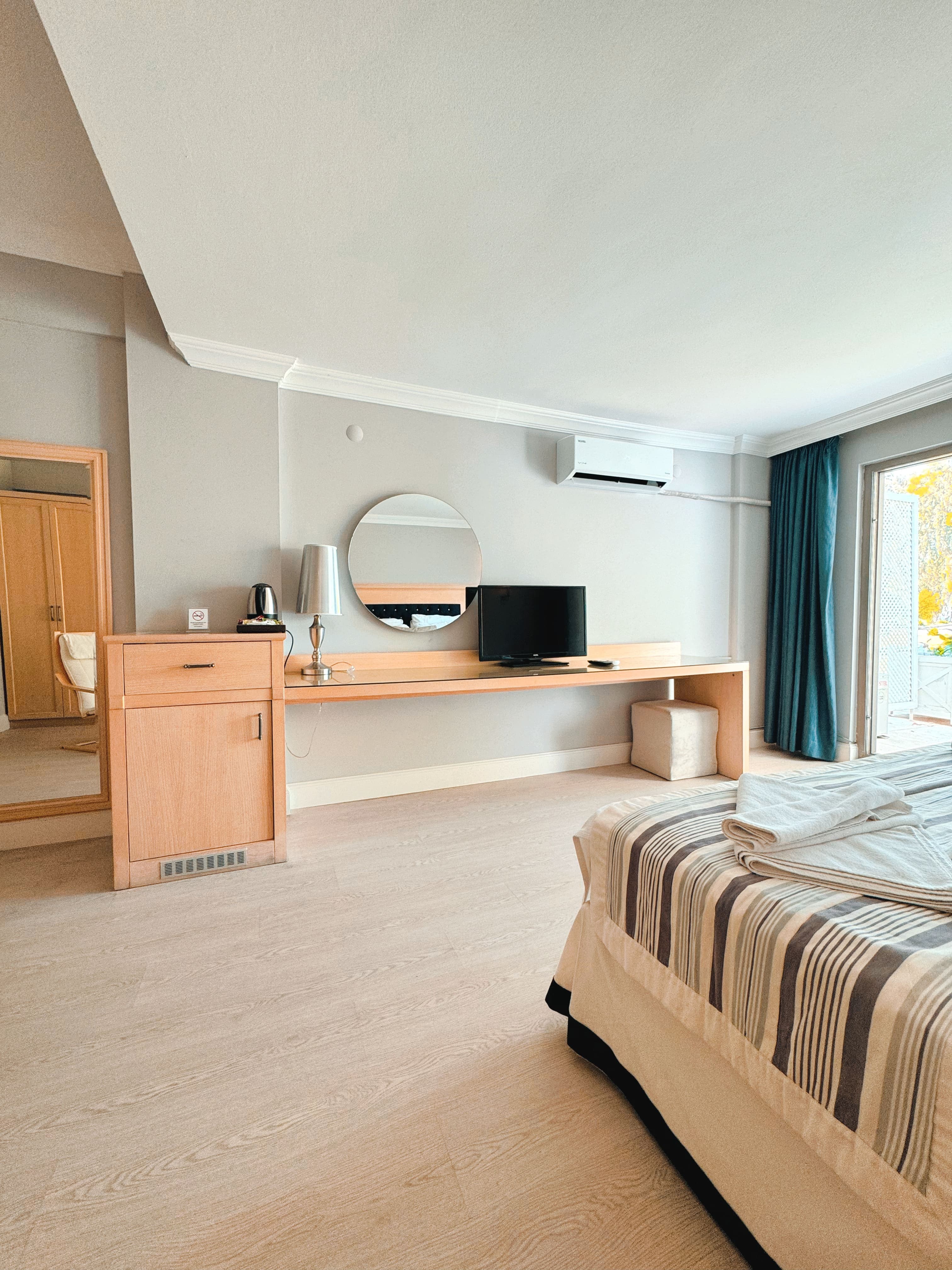 Palm Bay Beach Hotel-9