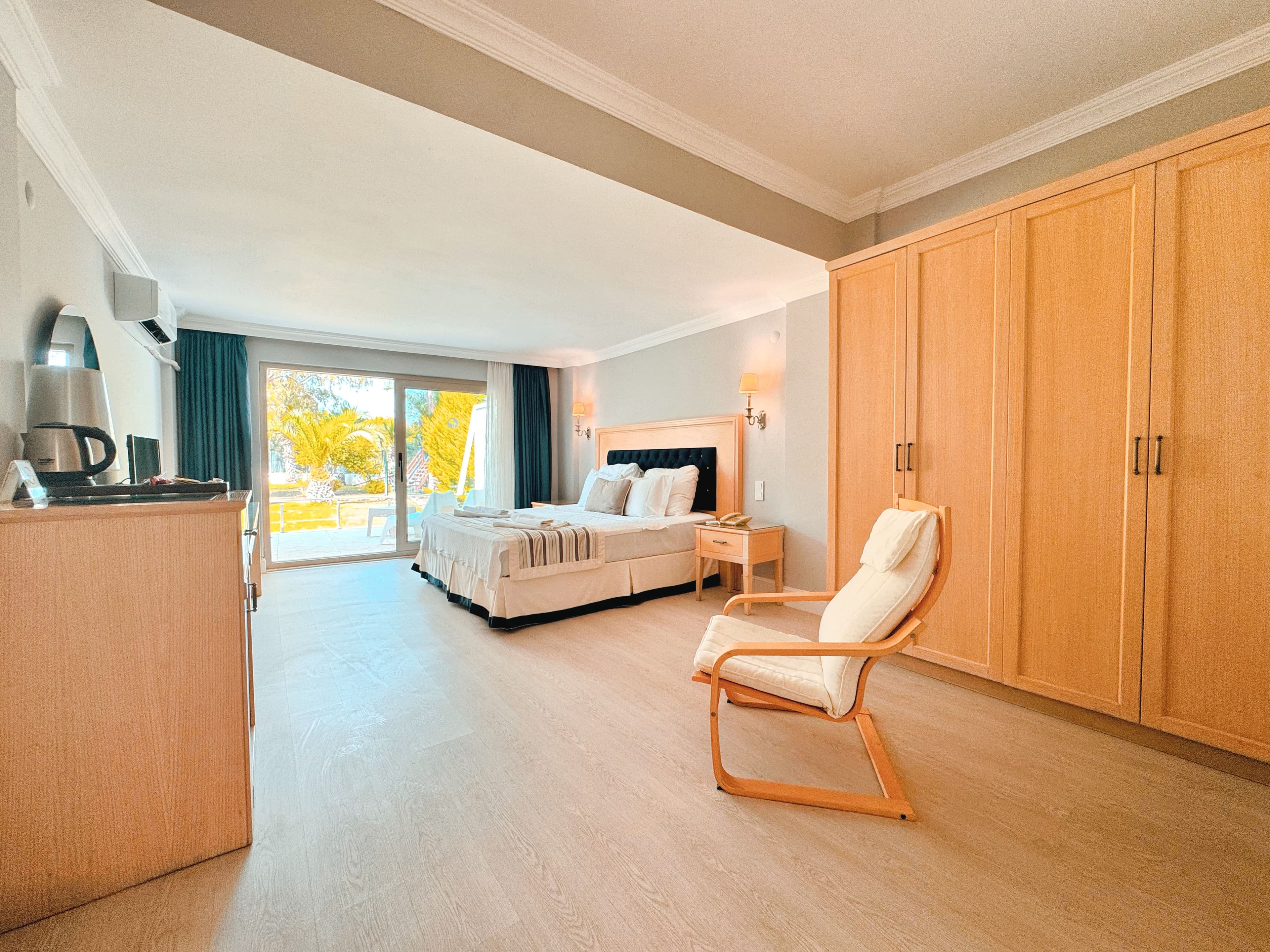 Palm Bay Beach Hotel-28