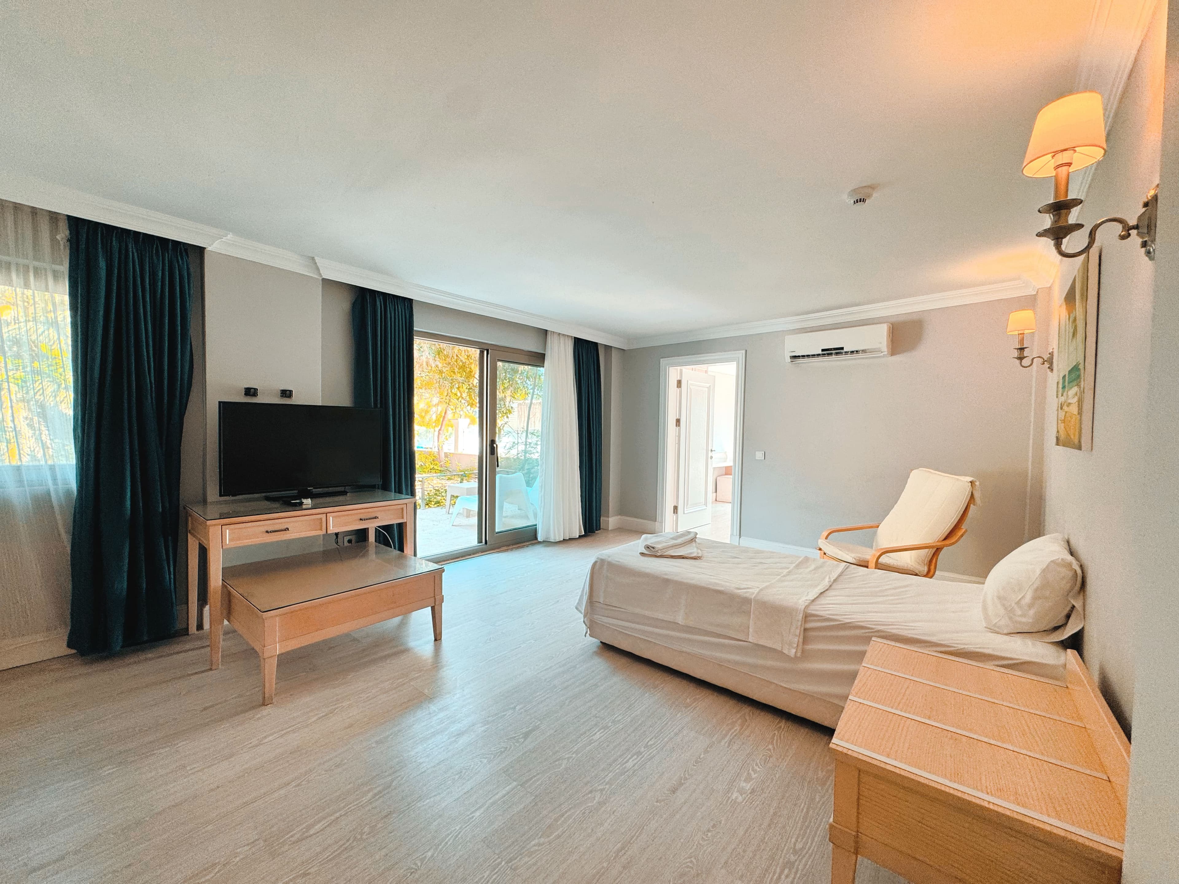 Palm Bay Beach Hotel-43