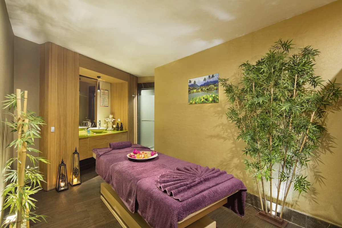 Ramada Plaza By Wyndham Konya-2