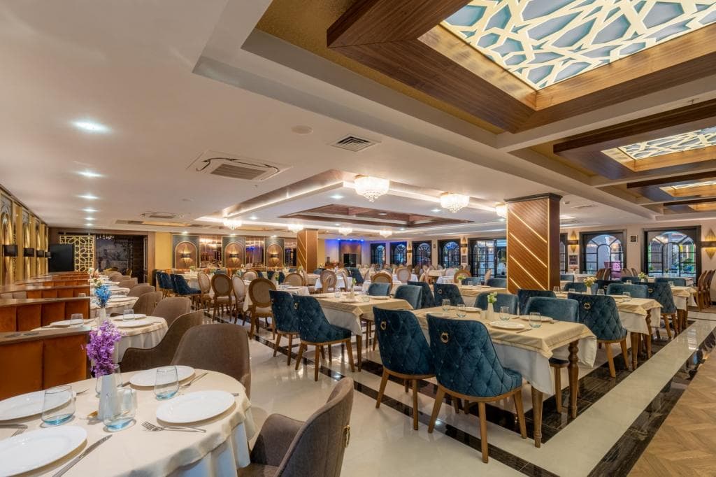 Elysium Green Suites Hotel -20