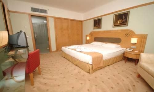 Deniz Manzaralı Oda 2