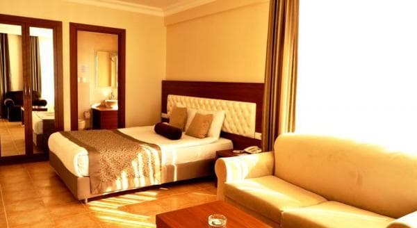 Deniz Manzaralı Standart Oda 1