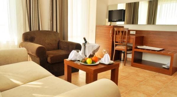 Deniz Manzaralı Standart Oda 2