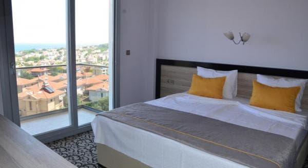 Standart Şehır Manzaralı Oda 2