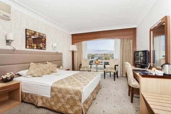 Double Room City View 1