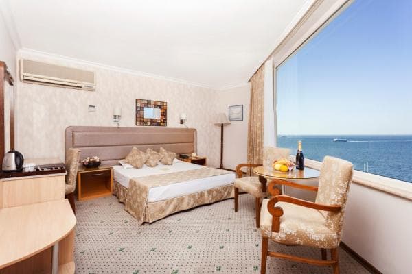 Double Room Sea View 1