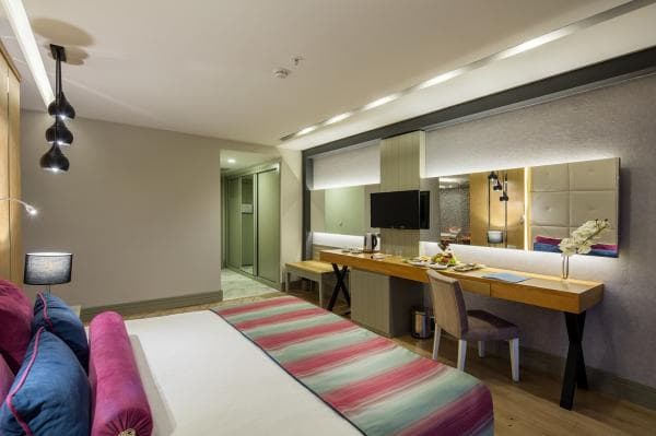 Deluxe Aile Odası  3