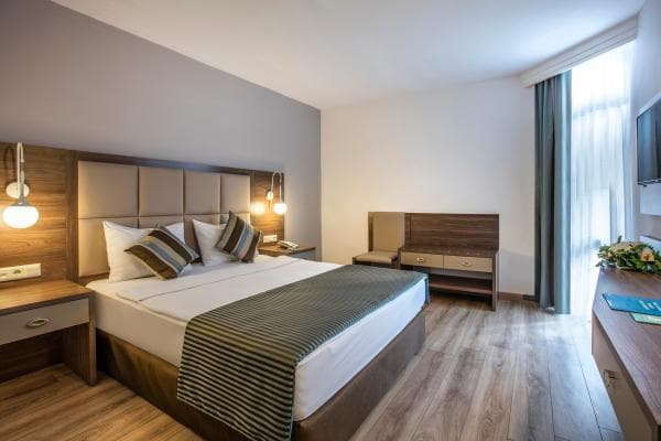 Aile Odası ( Ara Kapılı ) 1