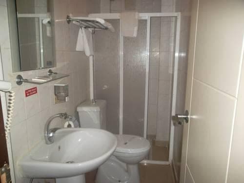 Standart Çift Kişilik Oda 3