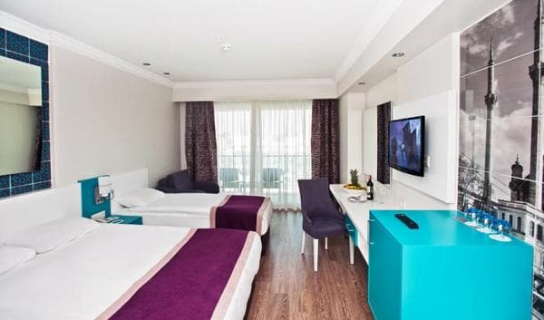 Kısmi Deniz Manzaralı Standart Oda 2