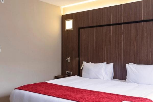 Business Room,   Kara Manzaralı 3