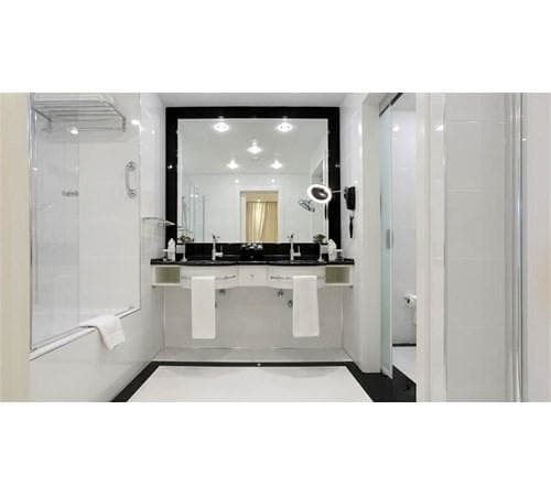 Presidential  Suit  3