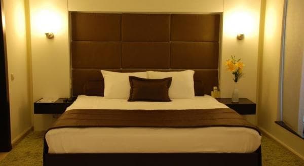 QUAD ROOM 2