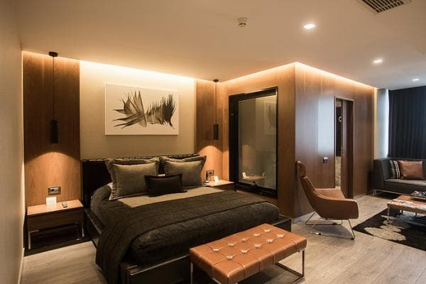 Suite Room	 1