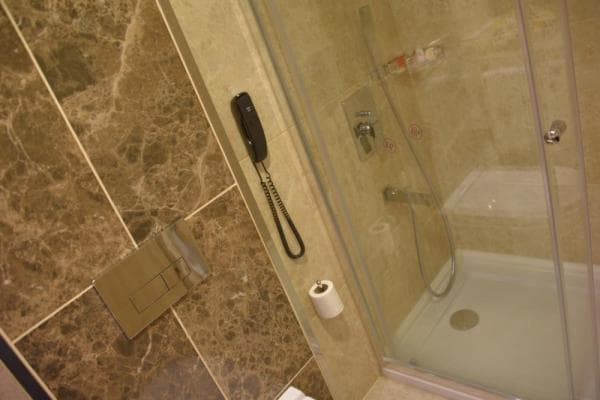 Deniz Manzaralı Standart Oda  4