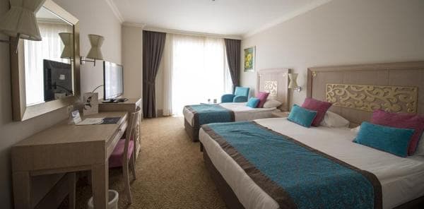 Kısmi Deniz Manzaralı Standart Oda 2