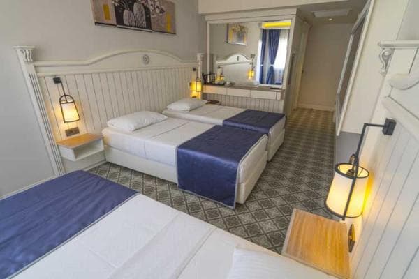 Standart Triple Oda 3