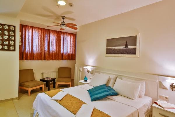 Superior Çift Kişilik Oda 4