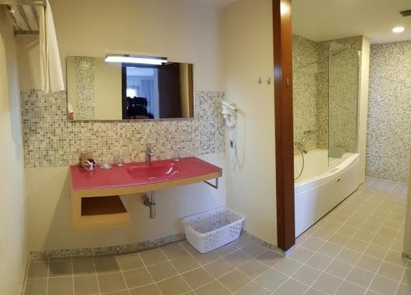 2 Bedroom Deluxe Oda 4