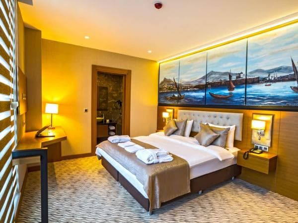 Ottoman King Suit (Şehir Manzaralı) 1