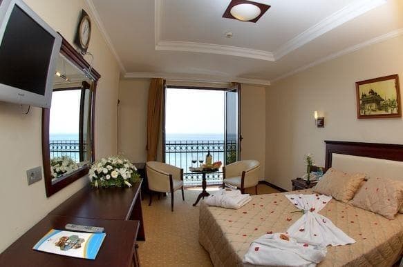 Deniz Manzaralı Oda 1