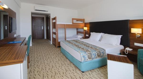 Geniş Ranzalı Oda 3