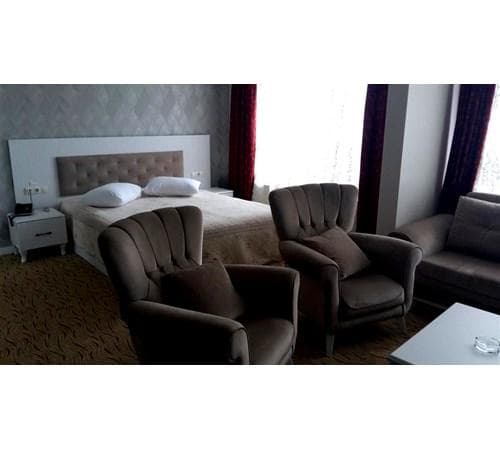 Deluxe Junior Suite	 1